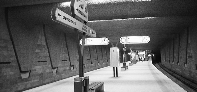 Fürther Hauptbahnhof - Foto: http://www.flickr.com/photos/j-cornelius/63996949/